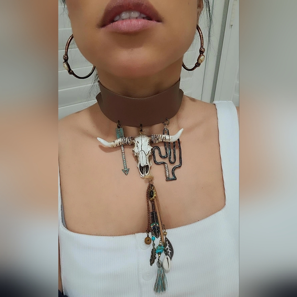 Bull Skull Leather Chocker Necklace